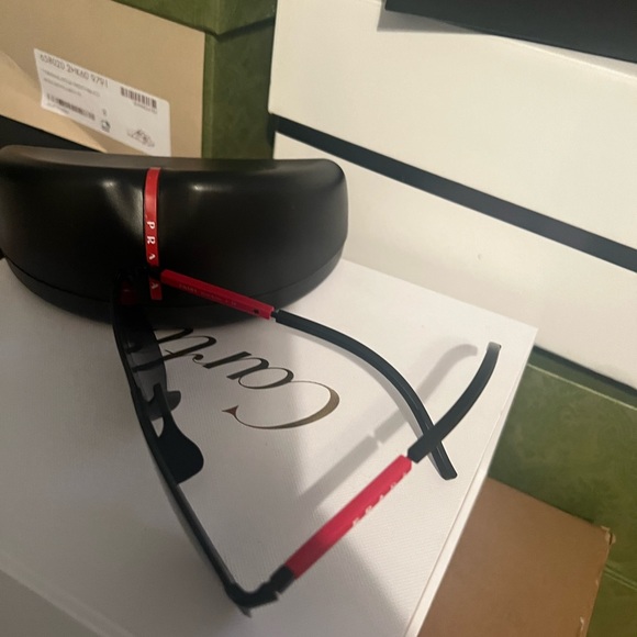 Prada Linea Rossa Eyewear - Picture 5 of 5